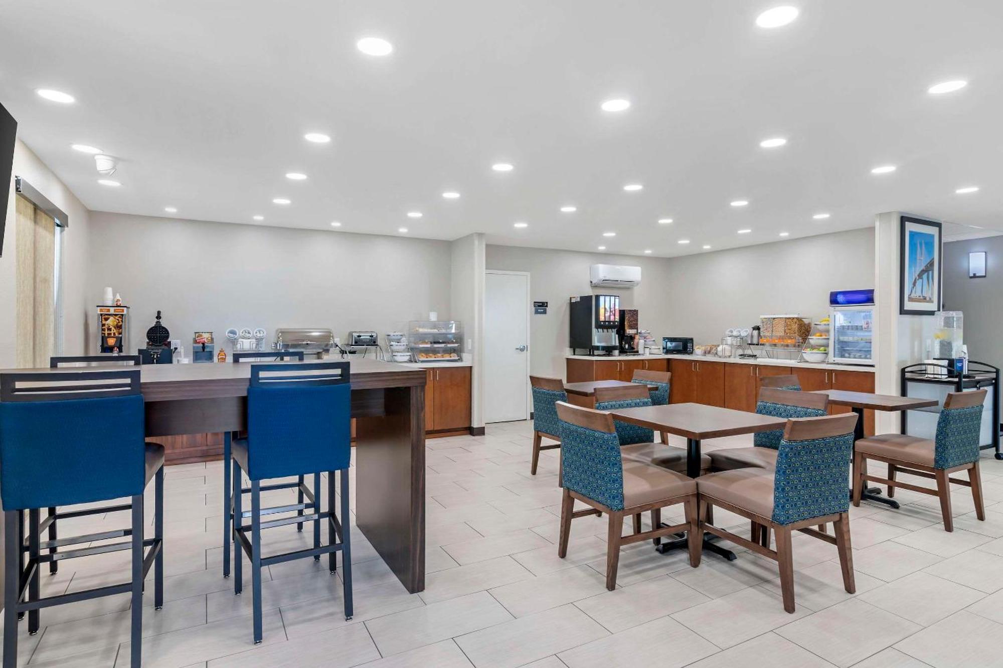 Comfort Inn & Suites Brunswick Zewnętrze zdjęcie