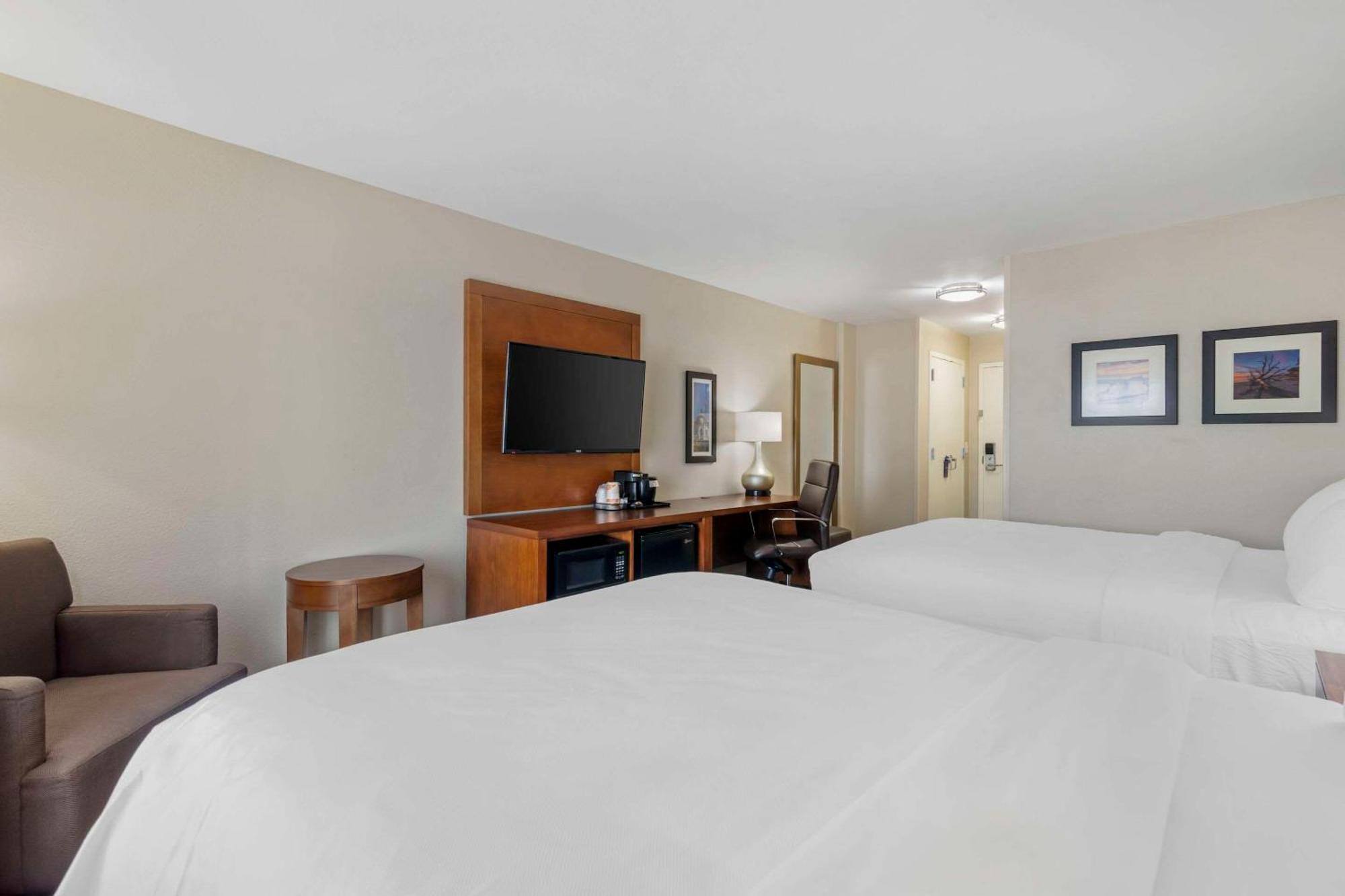 Comfort Inn & Suites Brunswick Zewnętrze zdjęcie