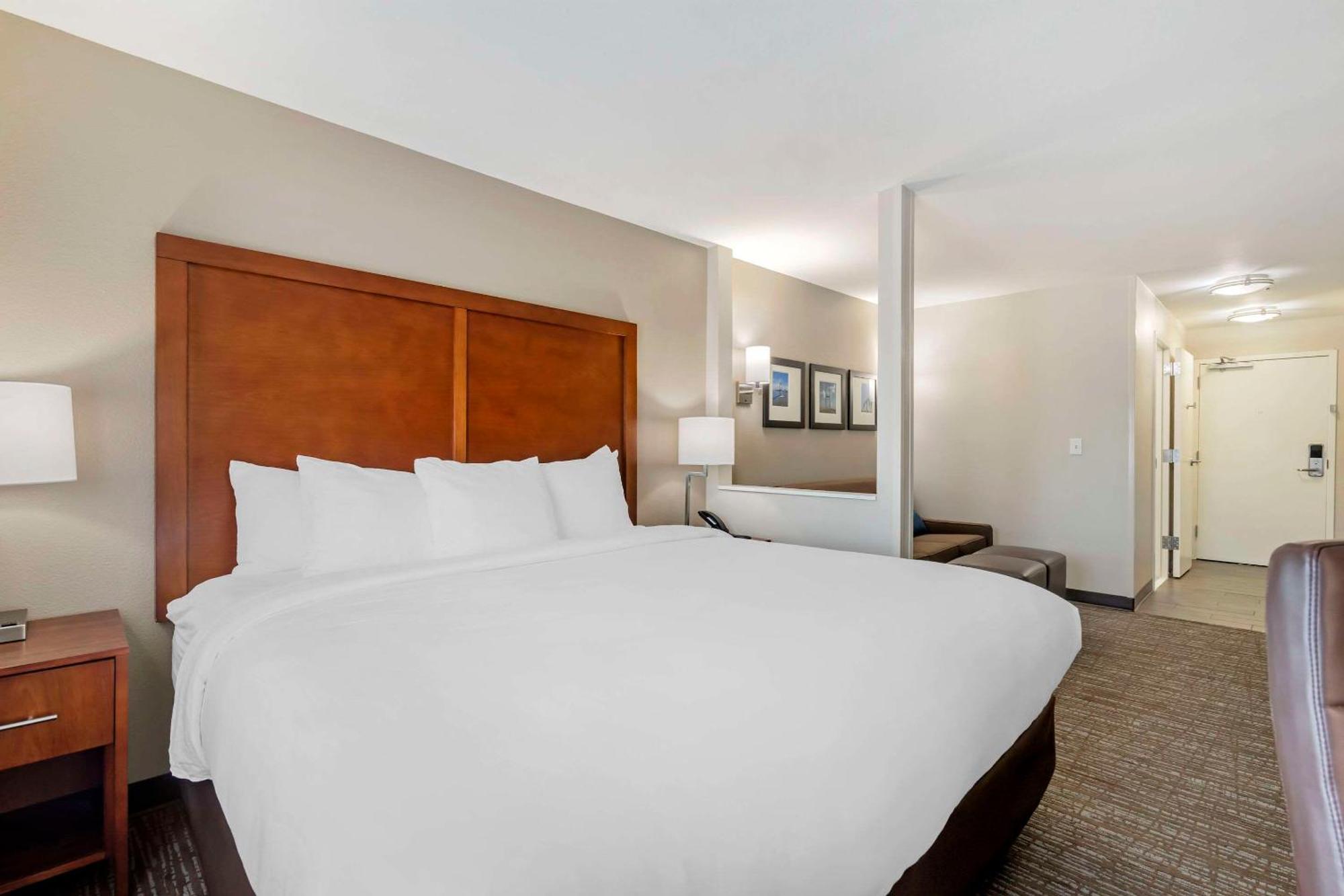 Comfort Inn & Suites Brunswick Zewnętrze zdjęcie